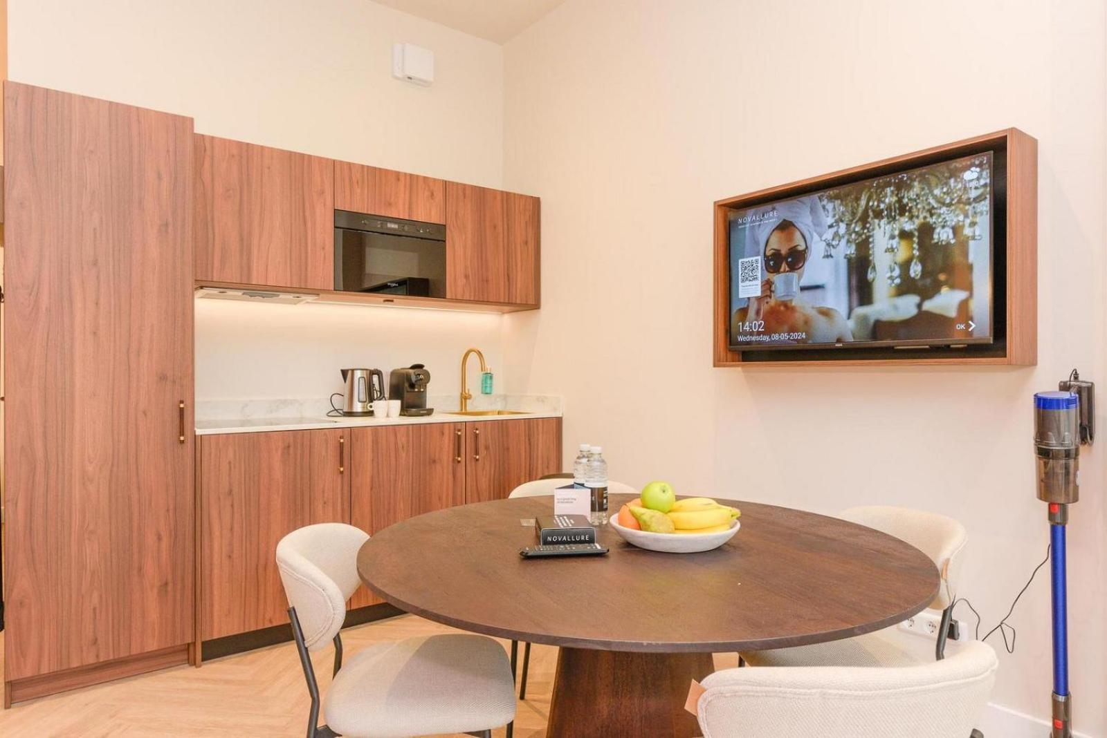 Novallure Villa Margaretha - Short Stay Apartments เรสเวค ภายนอก รูปภาพ